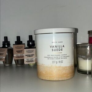White Barn Vanilla Suede Candle - Cream and Tan